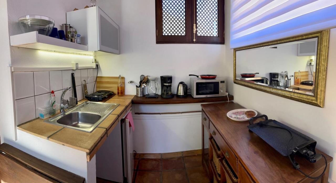 Ferienwohnung La Galeria Calera Exterior foto