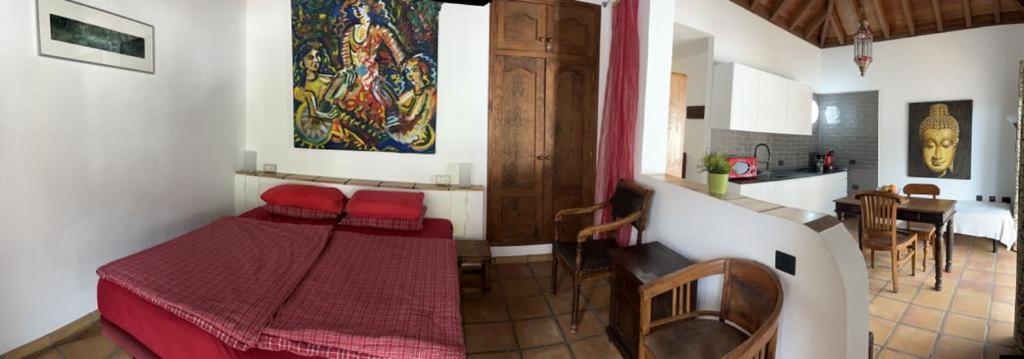 Ferienwohnung La Galeria Calera Exterior foto